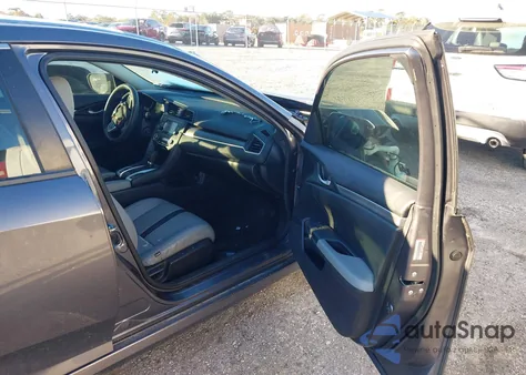 2017 Honda Civic Lx from USA, damaged, VIN 19XFC2F52HE058694